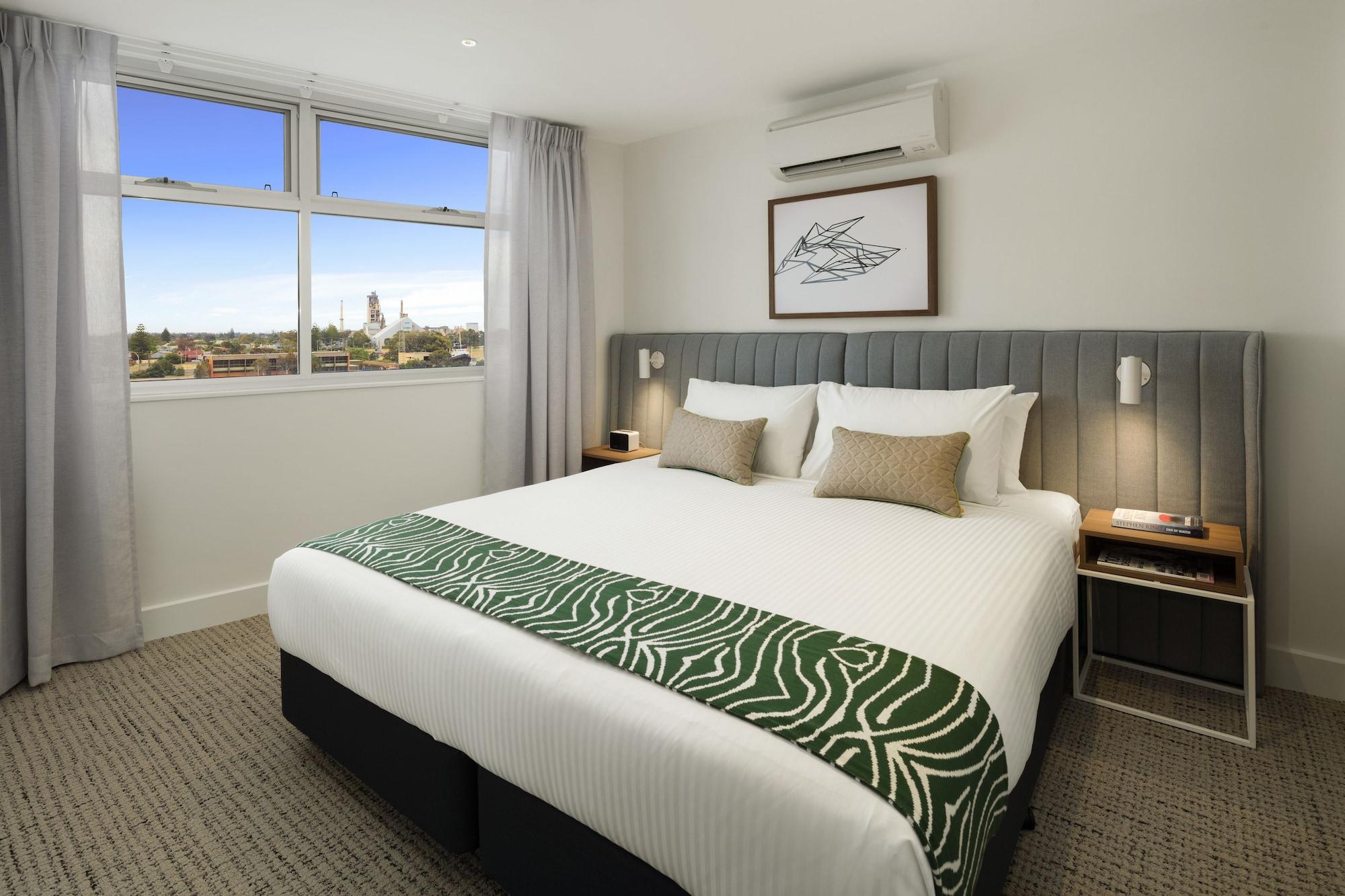 Quest Port Adelaide Aparthotel Ngoại thất bức ảnh